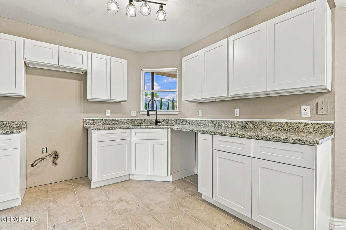 Photo of 11985 ARROW KNOLL Circle