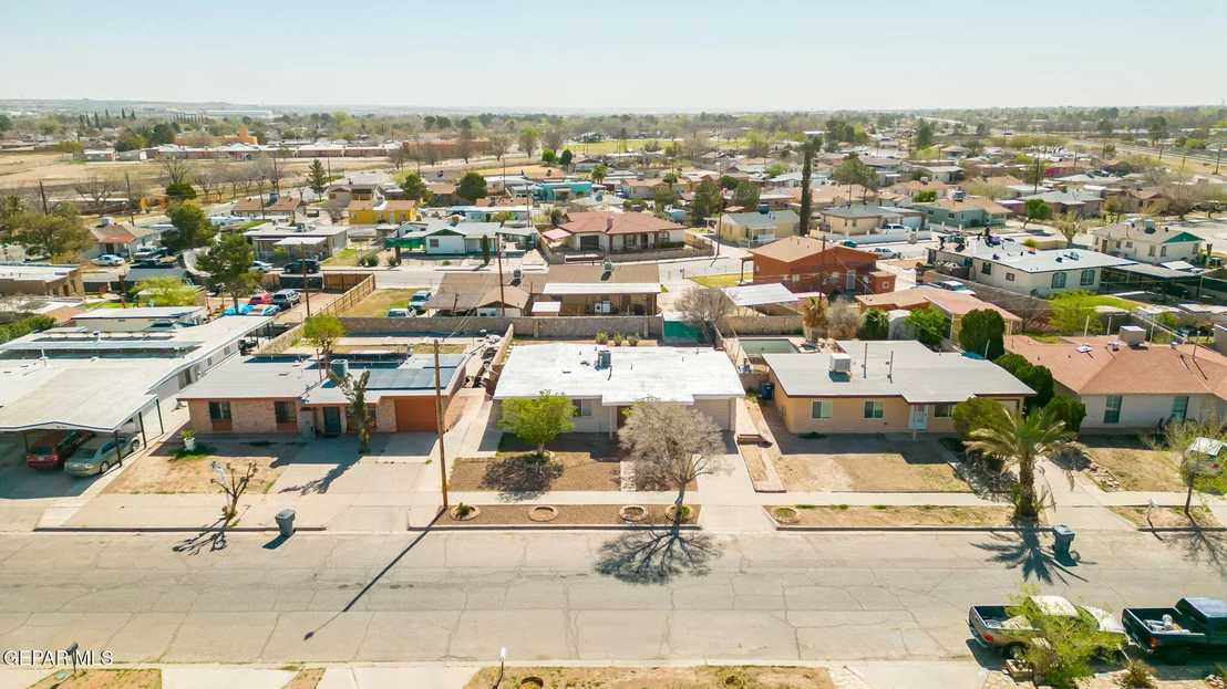 Photo of 8282 VALLE PLACIDO Drive