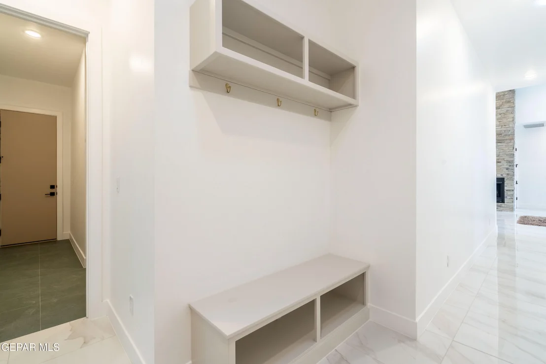 Photo of 653 BIR Circle