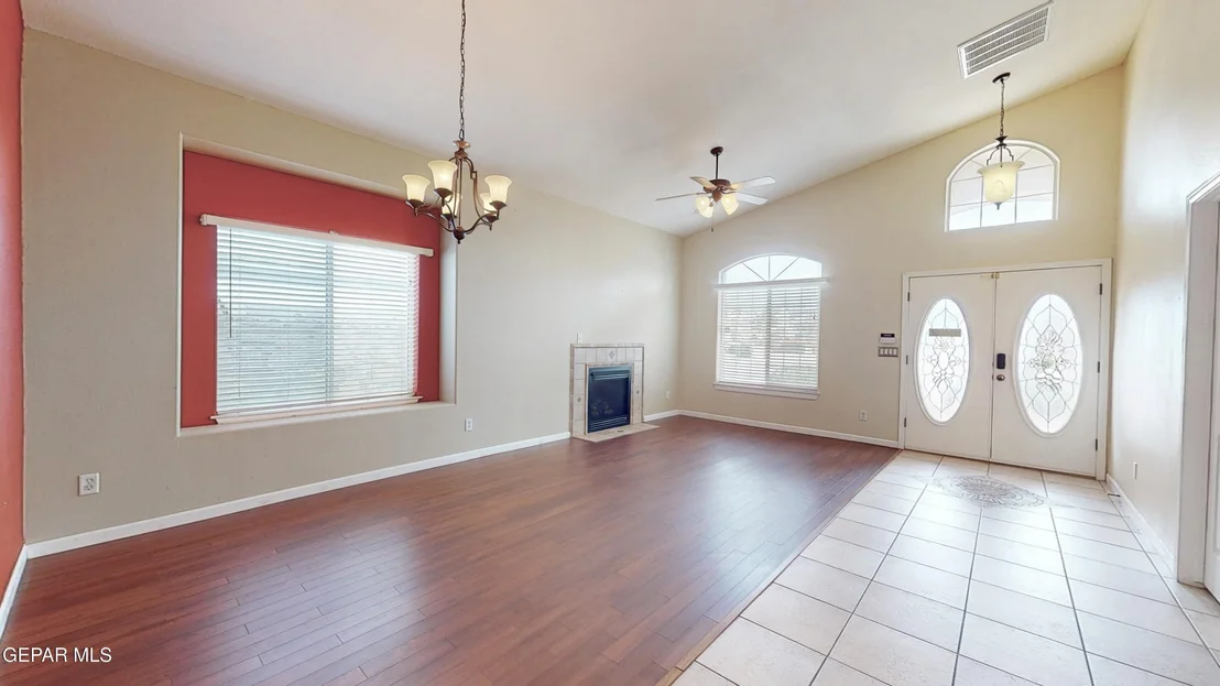 Photo of 820 La Florida Drive