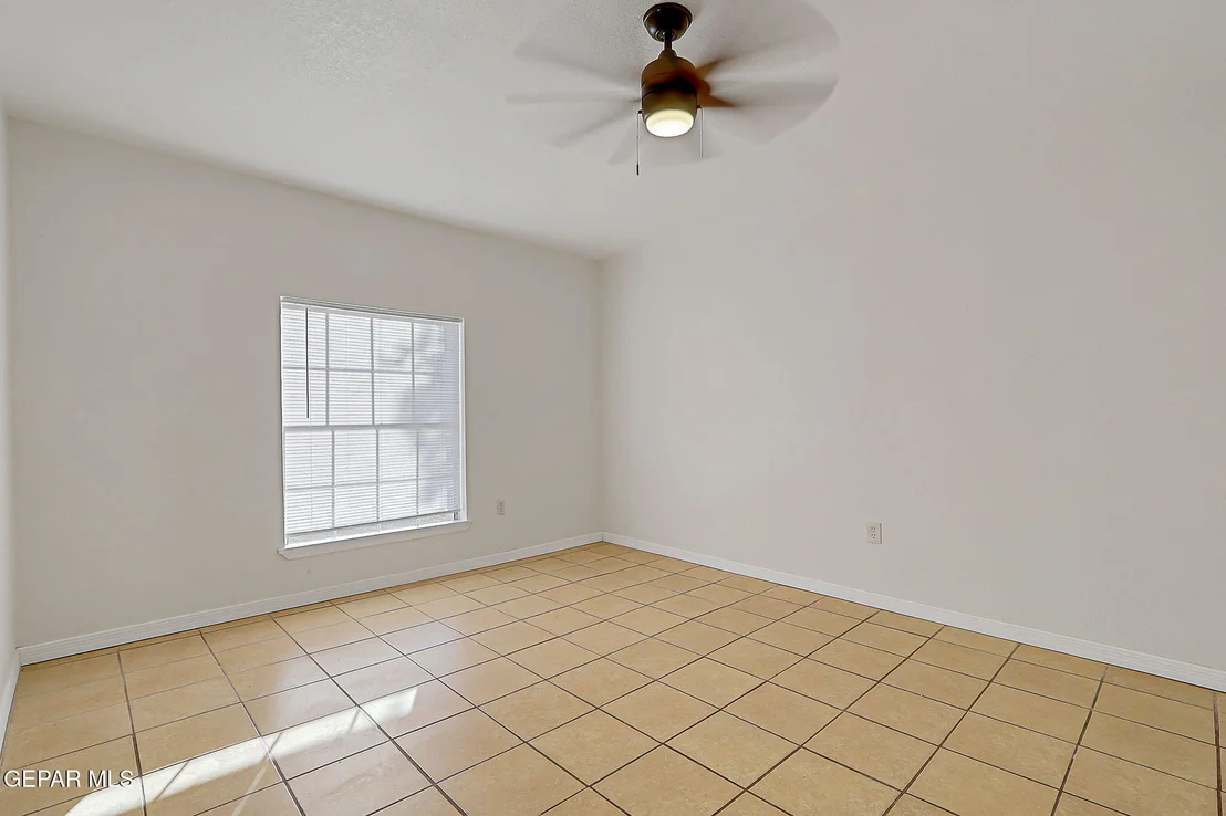 Photo of 12343 Orchard Park