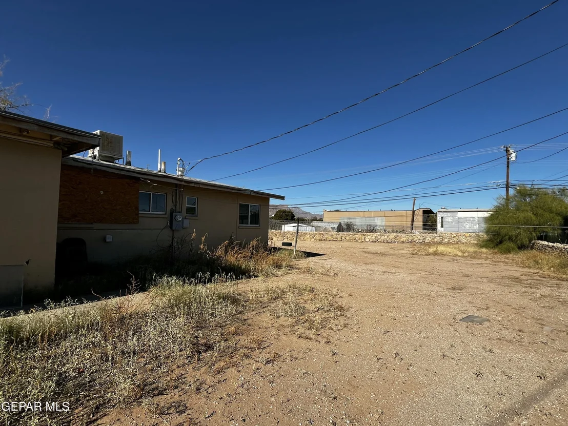 Photo of 4733 Guadalupe Drive