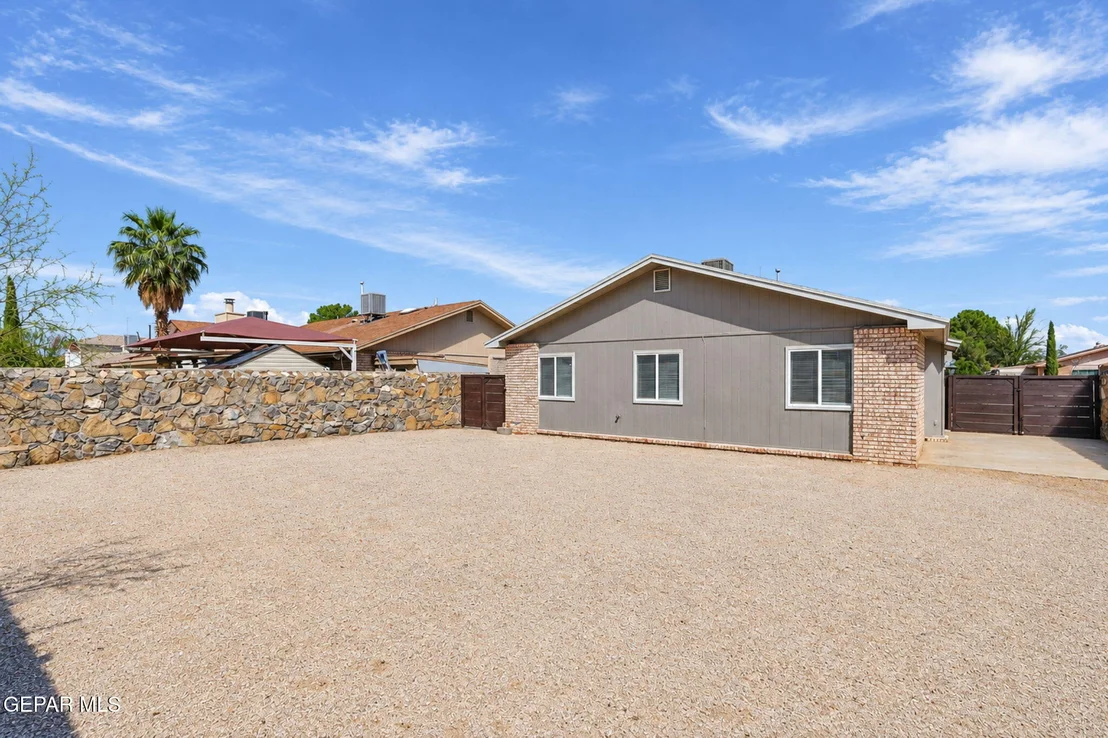 Photo of 12432 ROBERT DAVID Drive