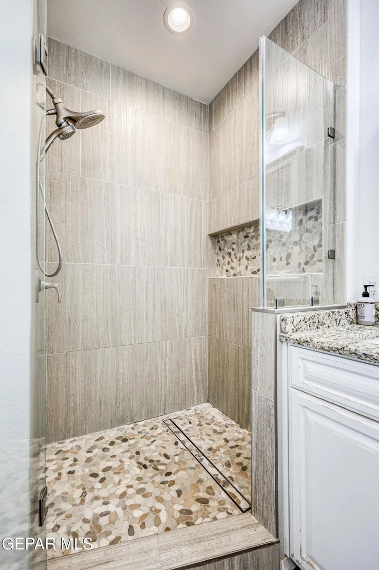 Photo of 918 Bellacumbre Drive