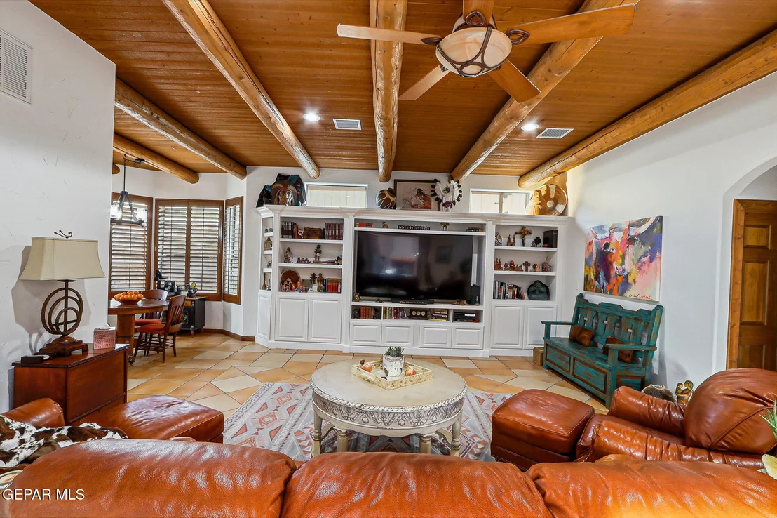 Photo of 1133 CALLE LOMAS Drive