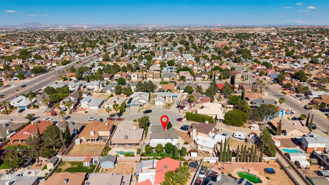 Photo of 2905 CAMARENA Place