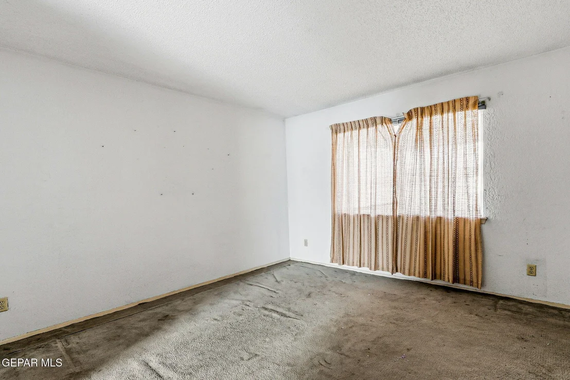 Photo of 3457 Guthrie Street