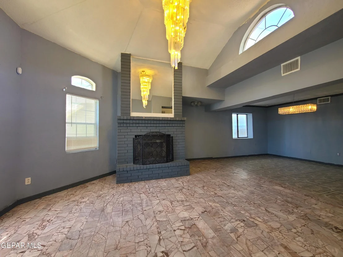 Photo of 1714 BANKER Road