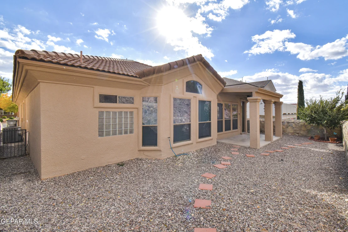 Photo of 6337 Franklin Gate Drive