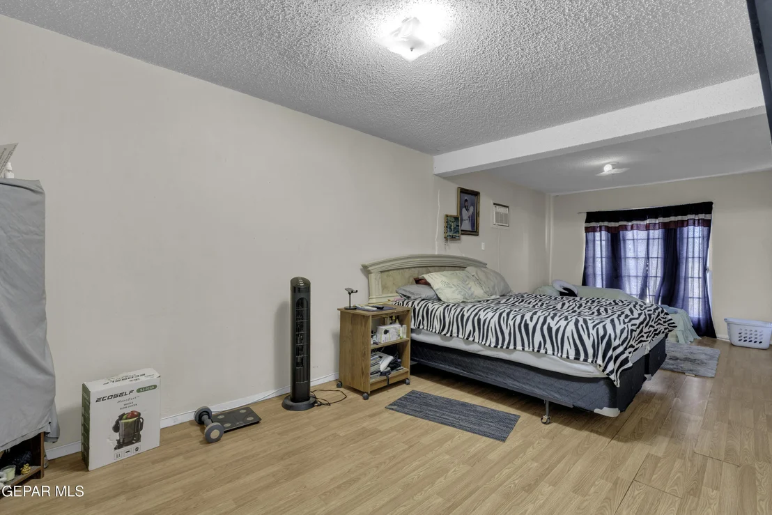 Photo of 4733 TETONS Drive
