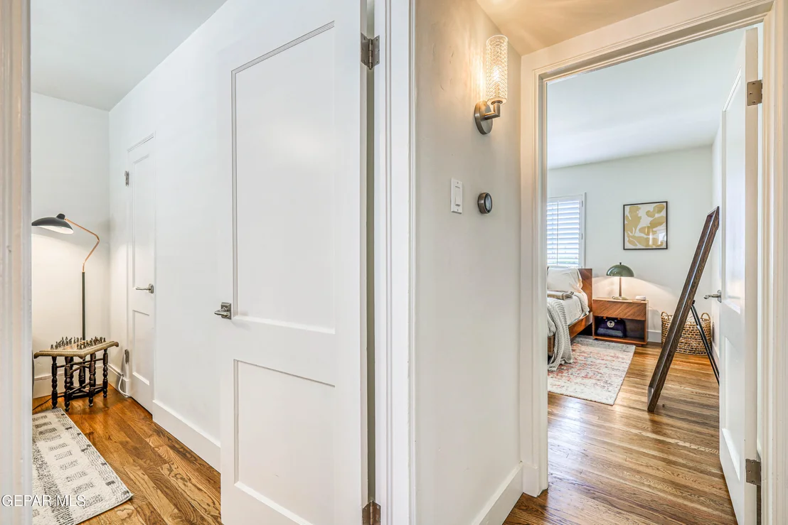 Photo of 2304 FLORENCE