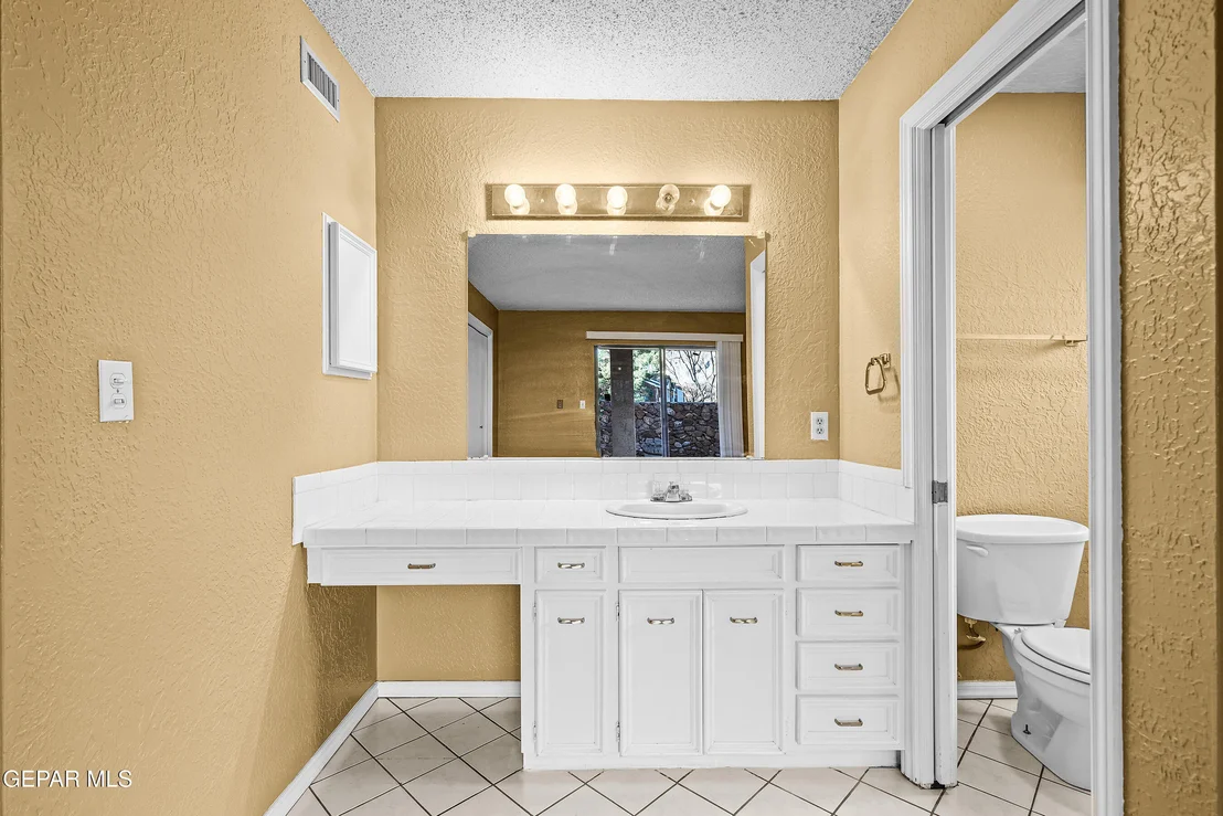 Photo of 334 Thunderbird Drive