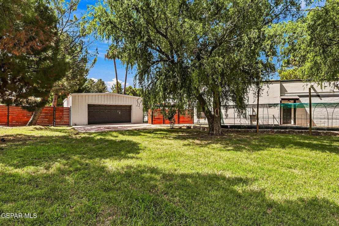 Photo of 5100 YUCCA Place
