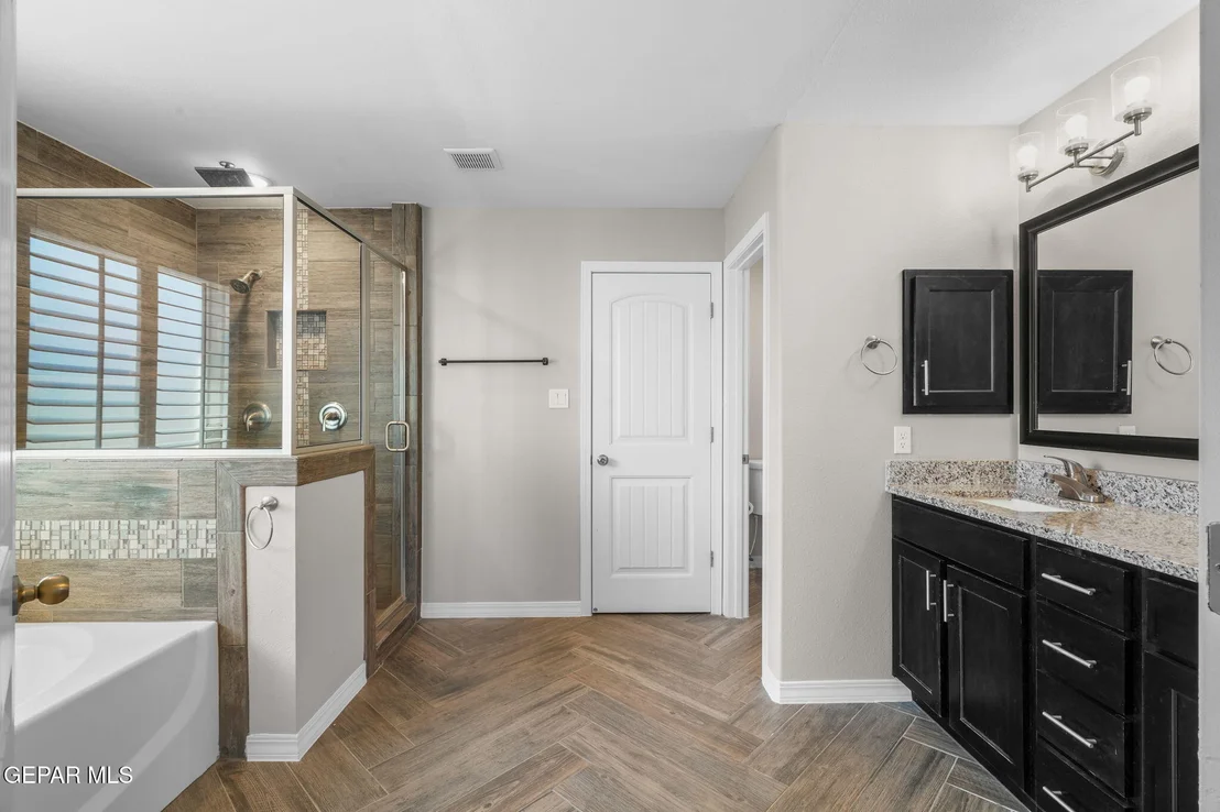 Photo of 7829 ENCHANTED RIDGE Drive