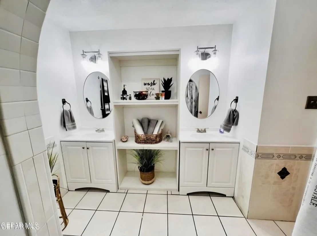 Photo of 6740 MORNINGSIDE Circle