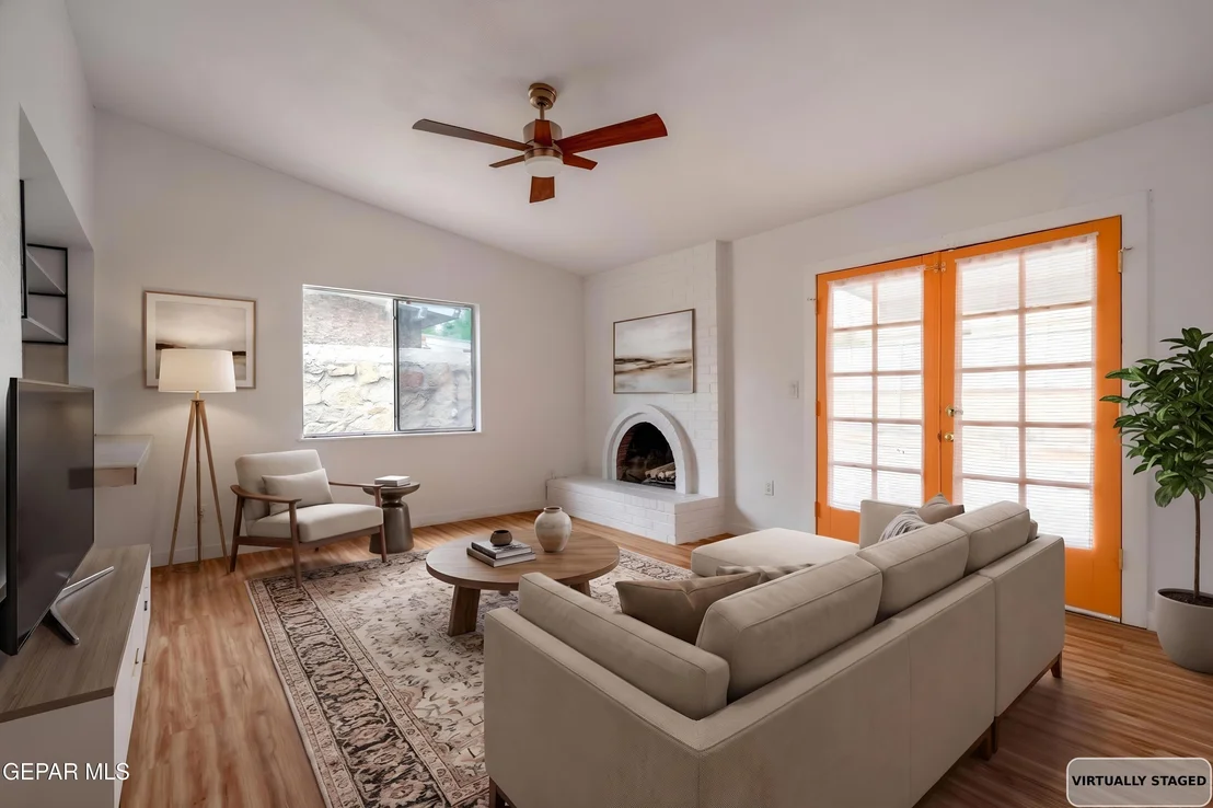 Photo of 904 Oneida Drive