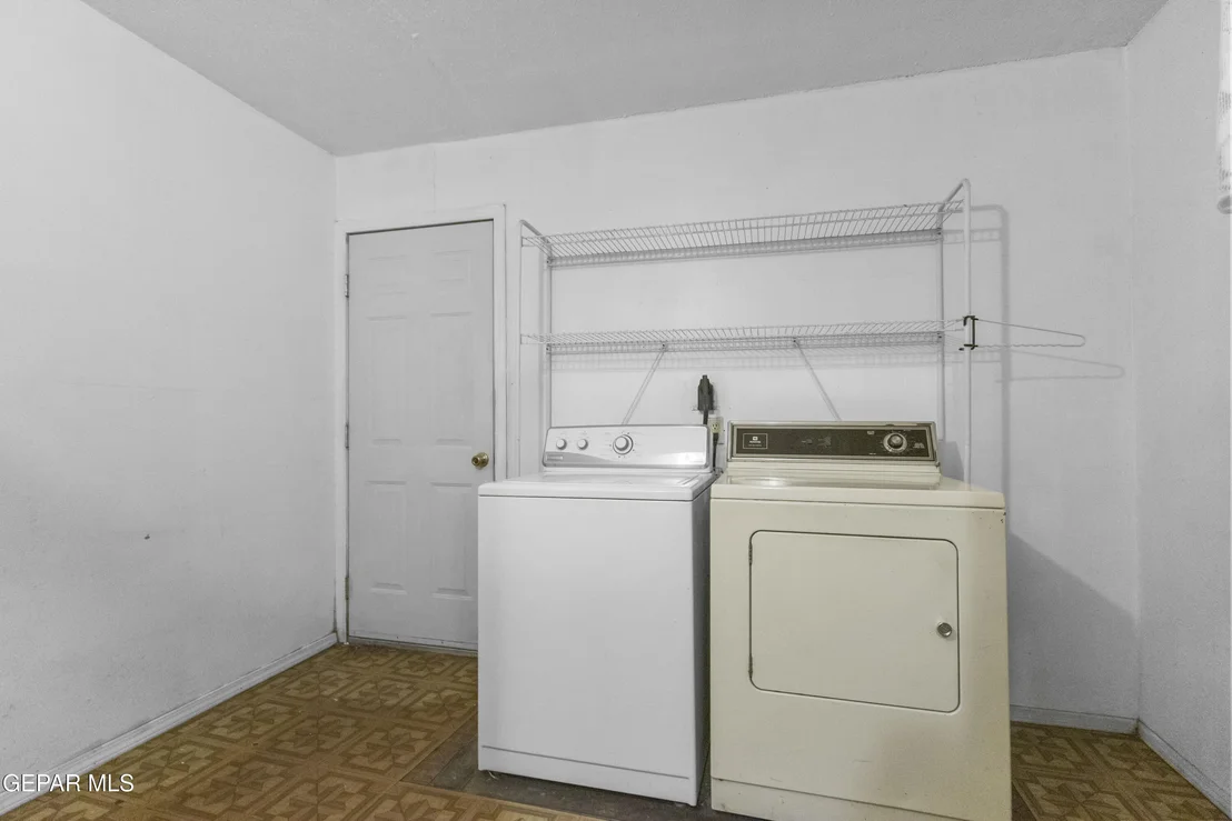 Photo of 8928 Mellon Drive