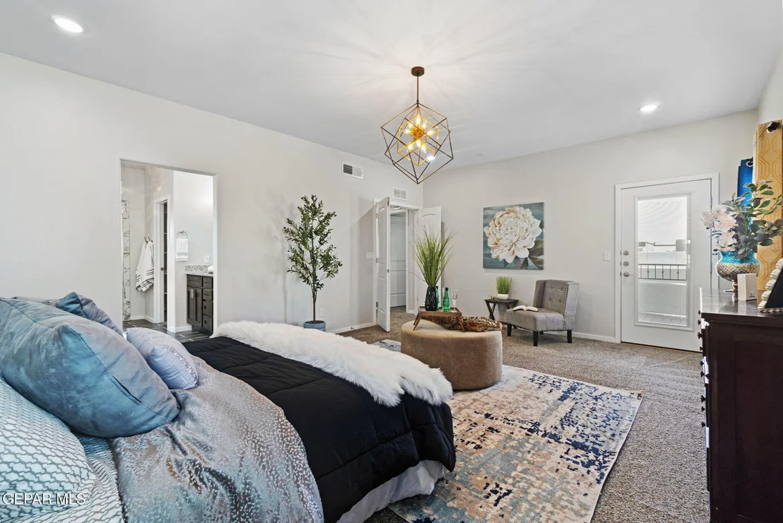 Photo of 804 BLINGWOOD