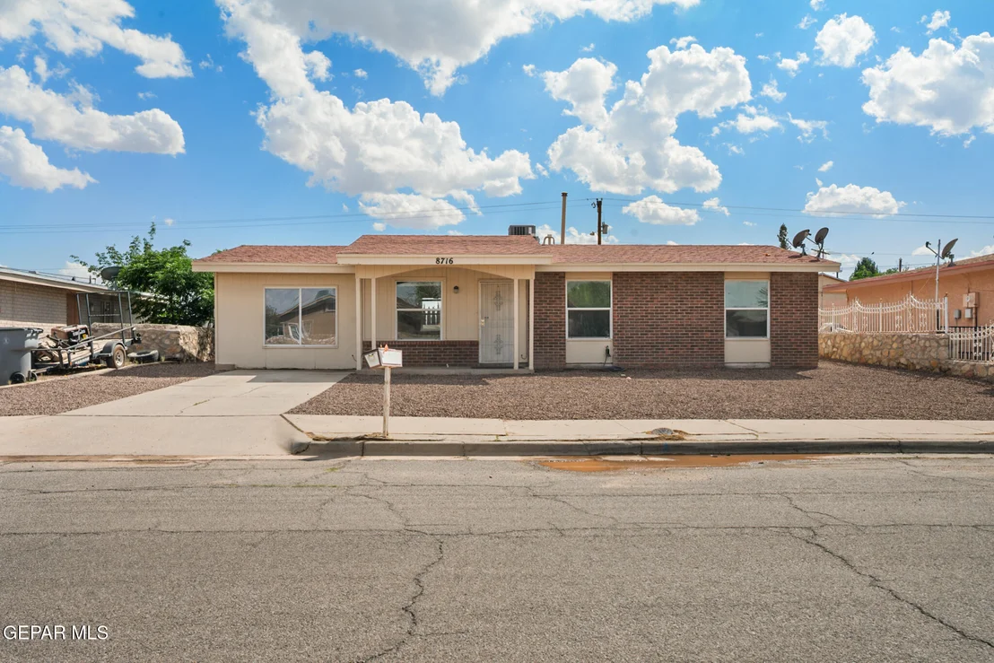 Photo of 8716 APARICIO Drive