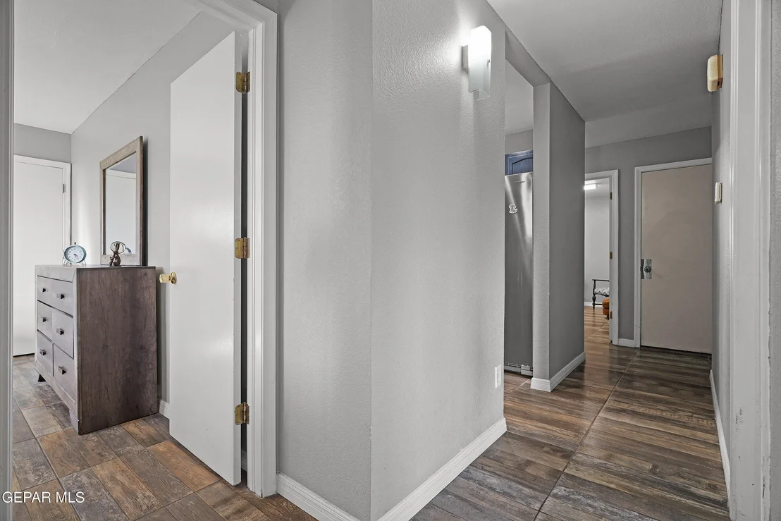 Photo of 693 DESERT SAGE Drive