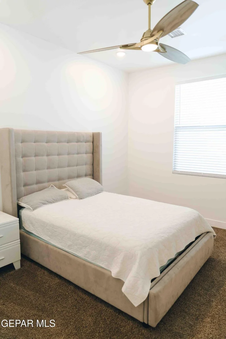 Photo of 653 BIR Circle