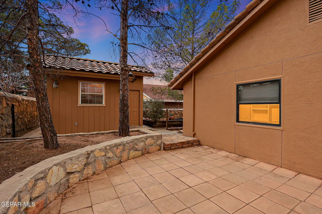 Photo of 11604 Cedar crest Drive