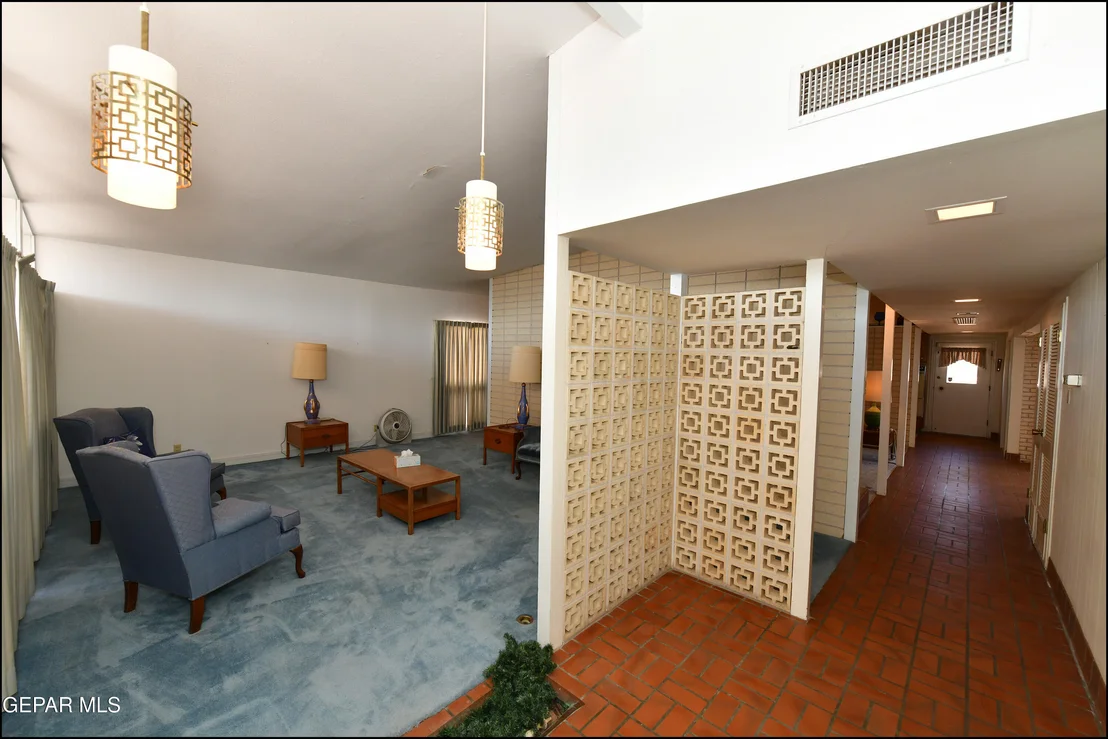 Photo of 9525 DESERT RIDGE Drive