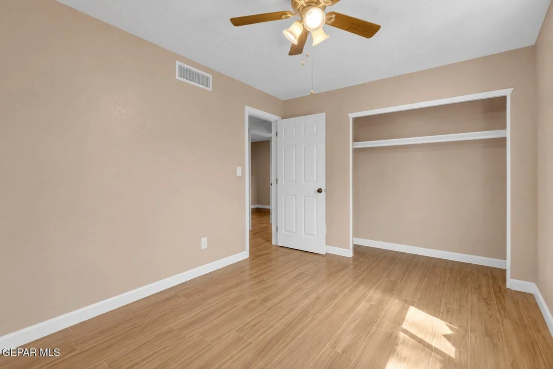 Photo of 11176 SHORELINE Drive