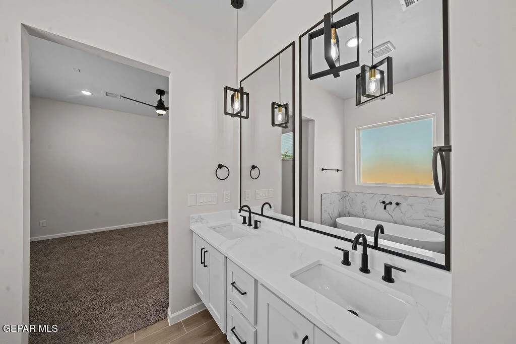 Photo of 1417 DYLAN Place