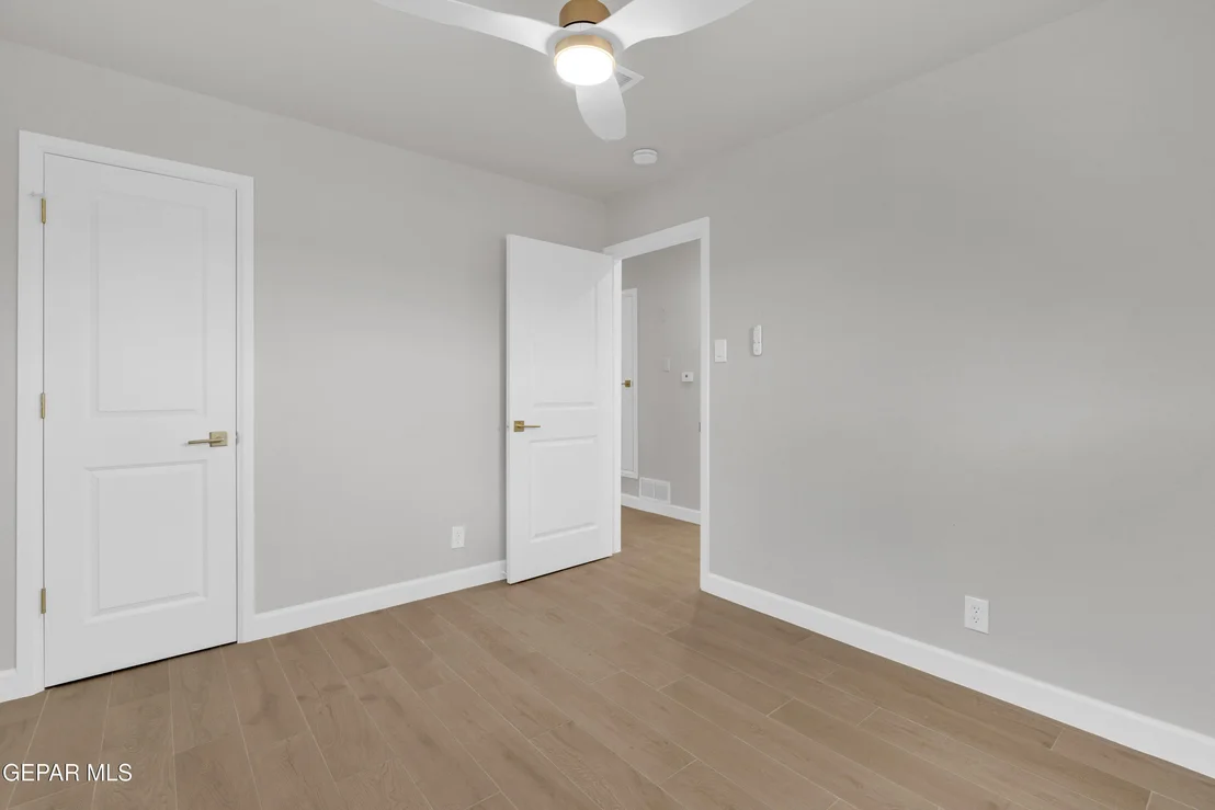 Photo of 9524 RALEIGH Drive