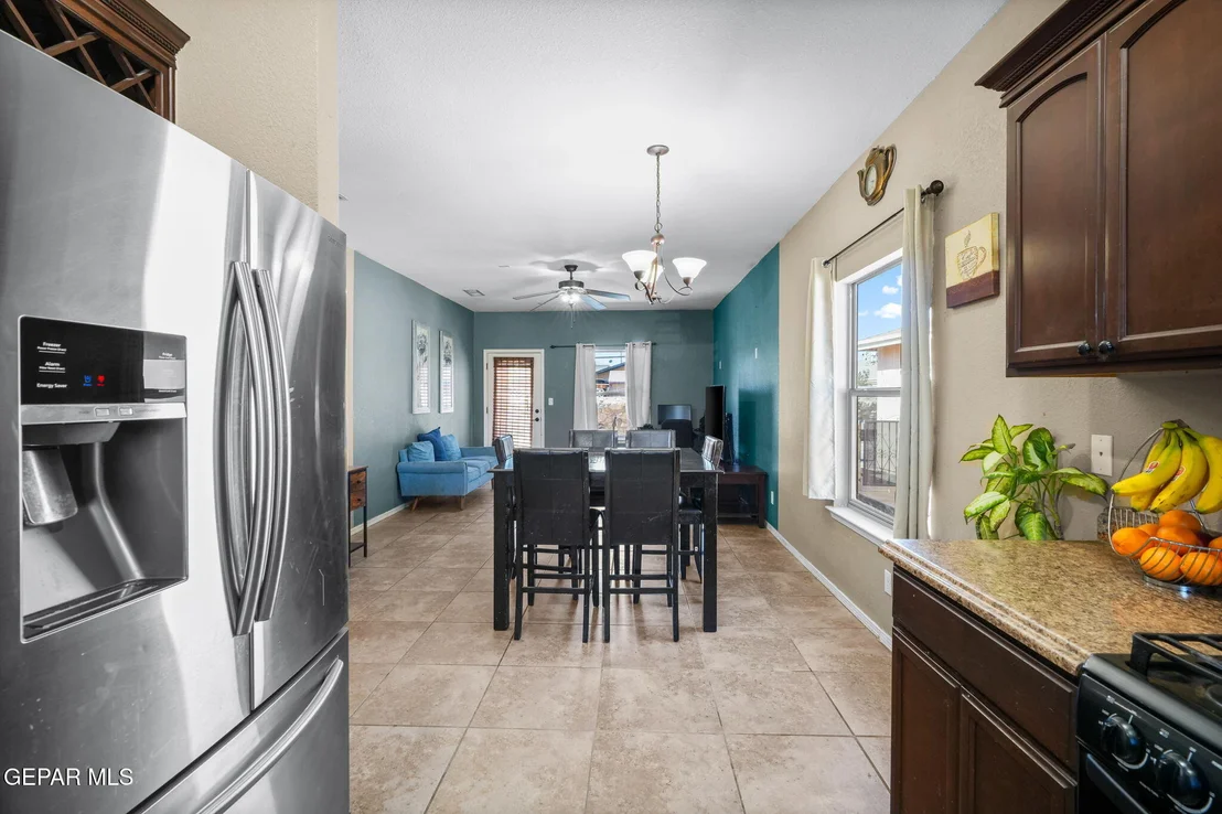 Photo of 3281 GARDEN POINT Drive