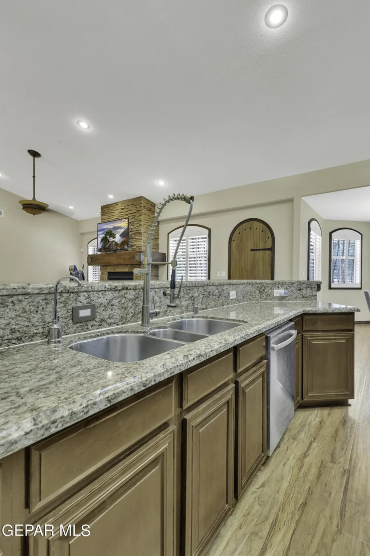 Photo of 636 Keagle Road