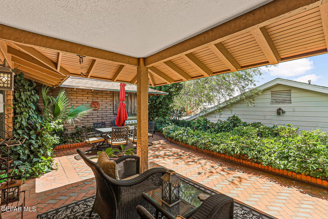 Photo of 4332 DONNYBROOK Place
