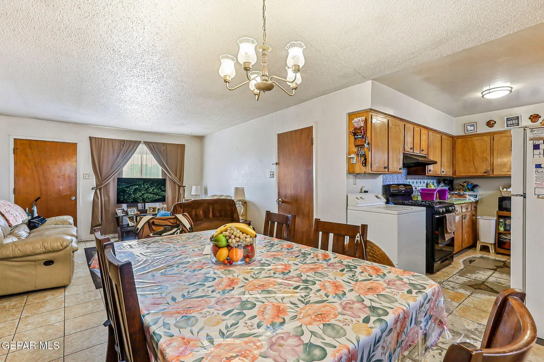 Photo of 9333 Socorro Road