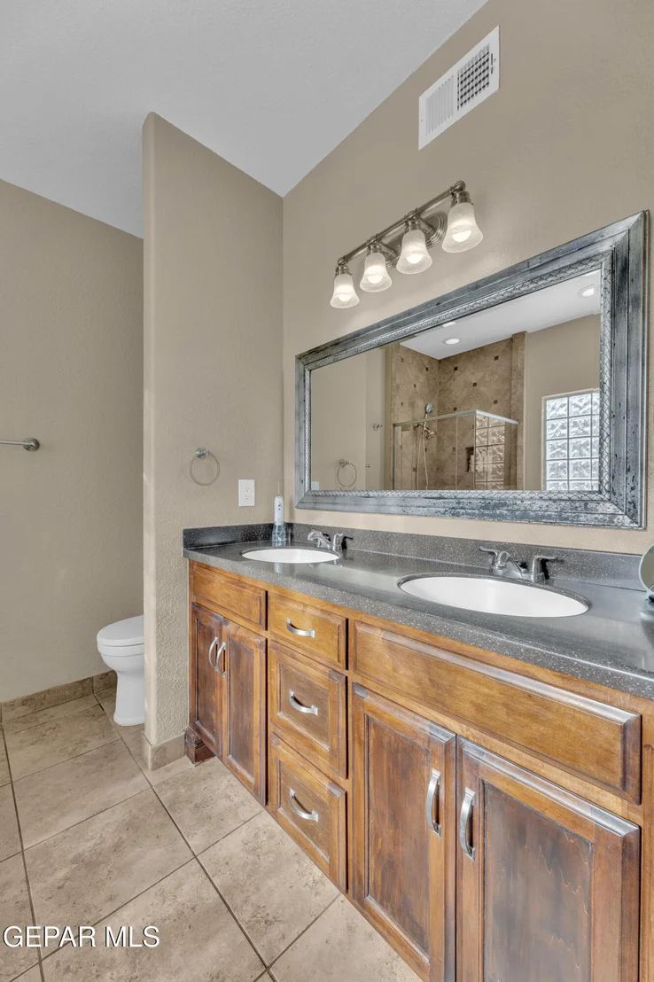 Photo of 2049 Sun Tide Drive