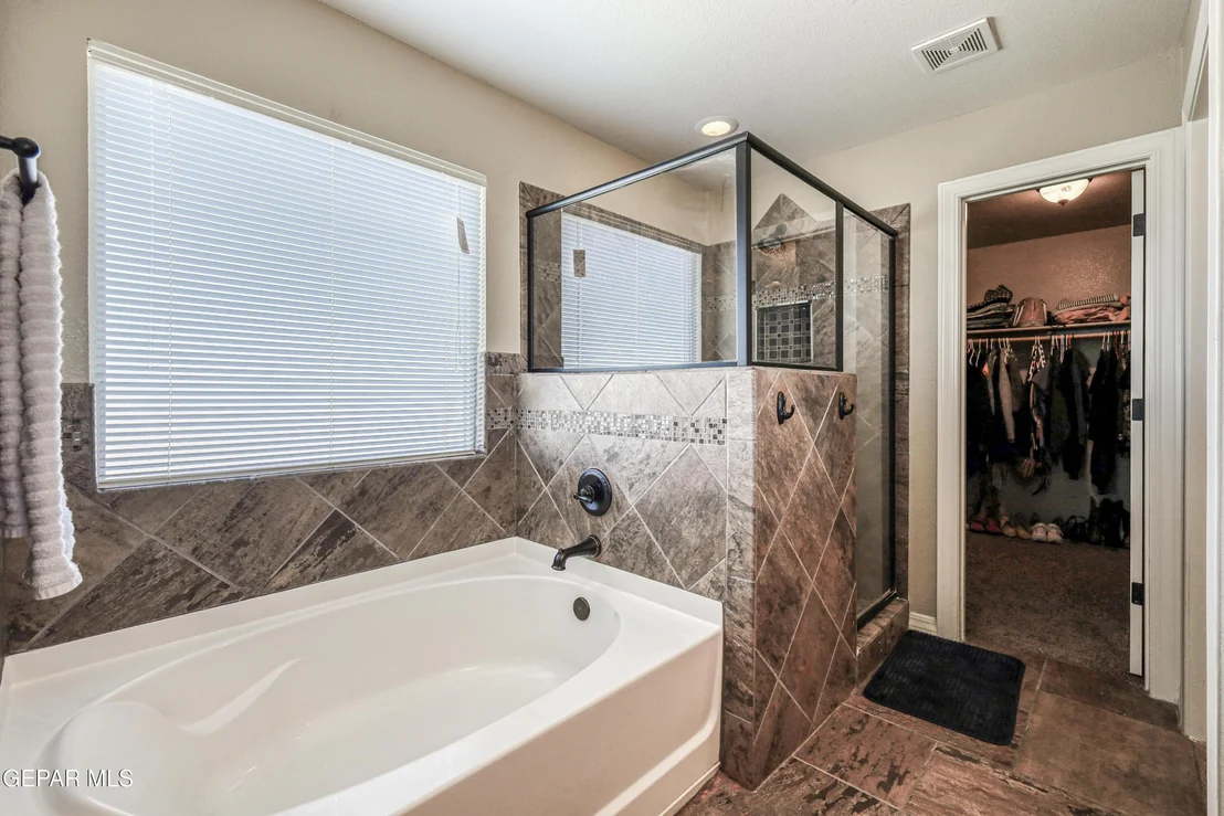 Photo of 7113 LONG MEADOW Drive