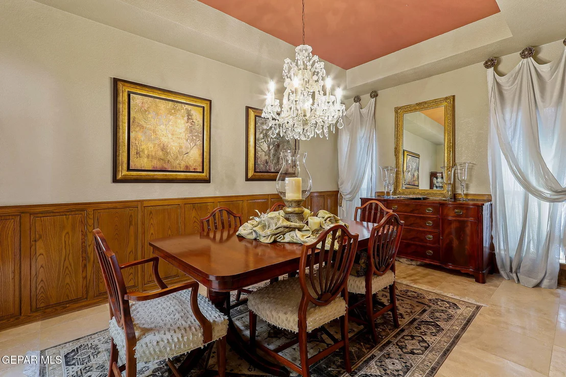 Photo of 628 SPRING CREST Drive