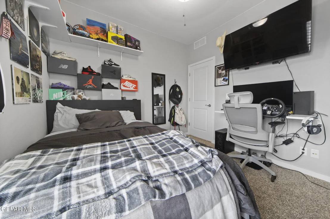 Photo of 2032 Tim Foster Street