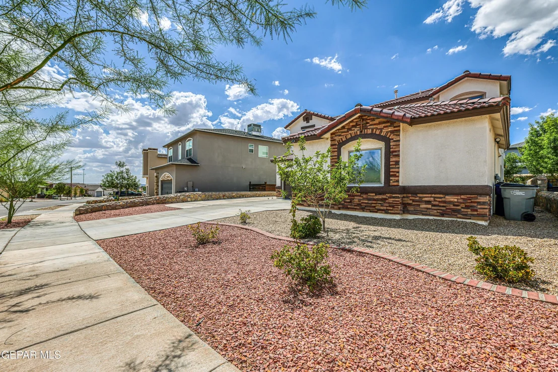 Photo of 7821 ENCHANTED RIDGE Drive