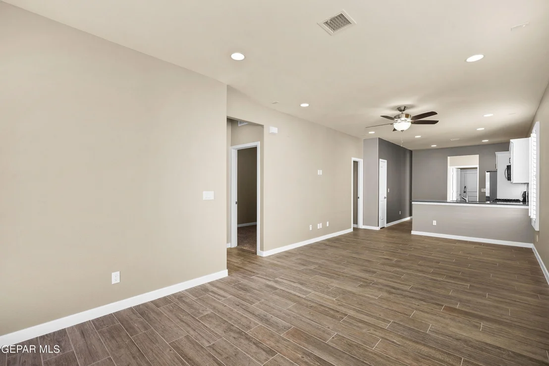 Photo of 5865 Dalhart Drive