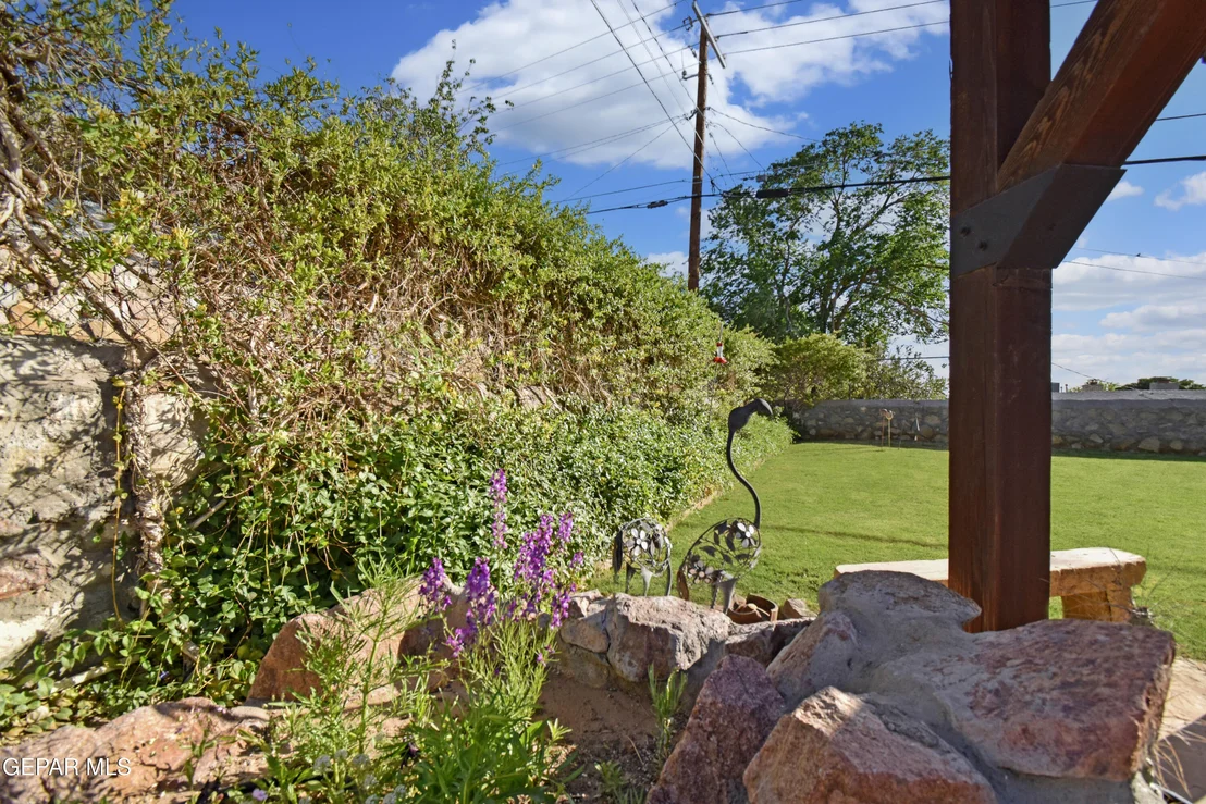 Photo of 224 Lomont Drive