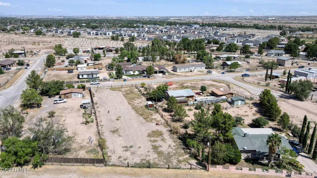 Photo of 410 Valle Rojo Drive