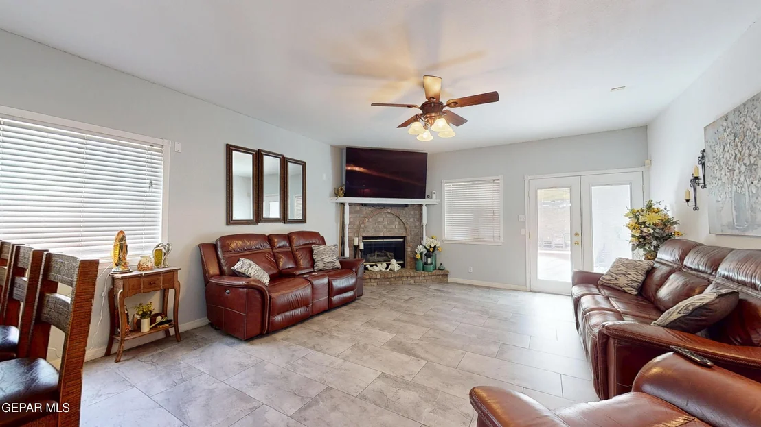 Photo of 1236 VIKKI CARR Lane