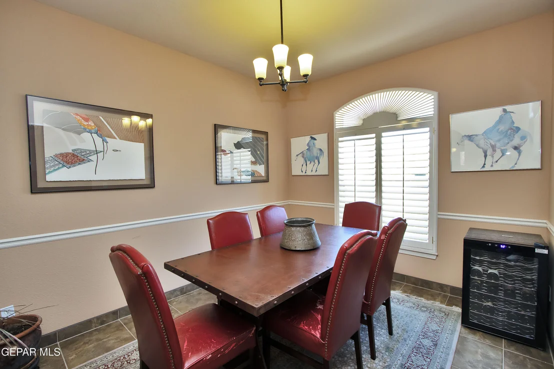 Photo of 920 TYLER SETH Avenue