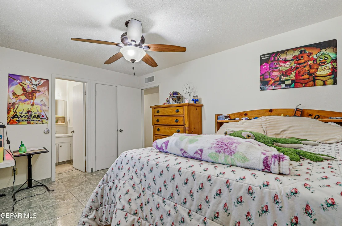 Photo of 10537 SAIGON Drive