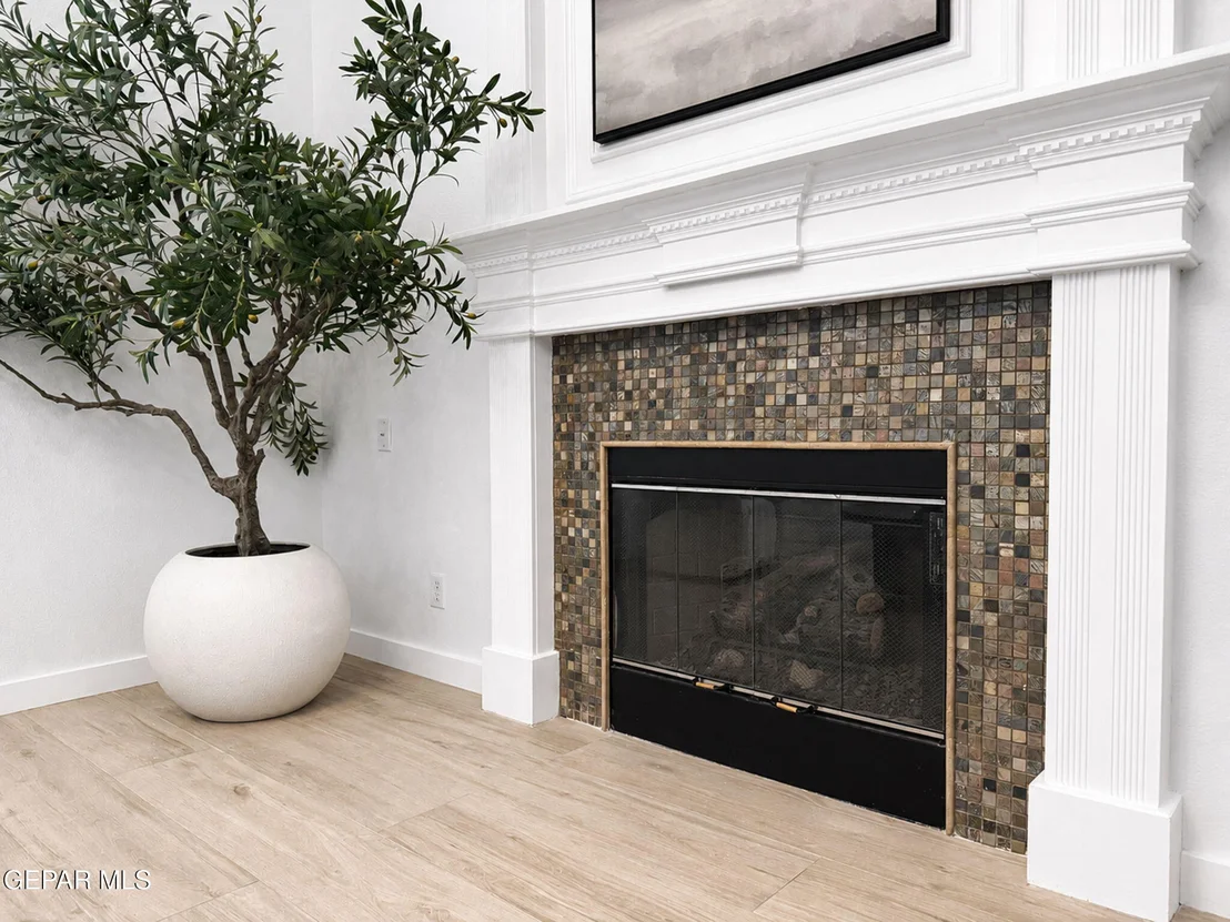 Photo of 6633 WIND RIDGE Drive