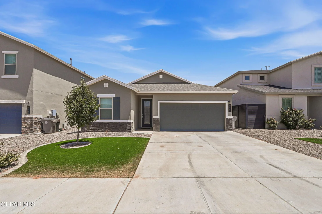 Photo of 4056 DESERT NOMAD Drive