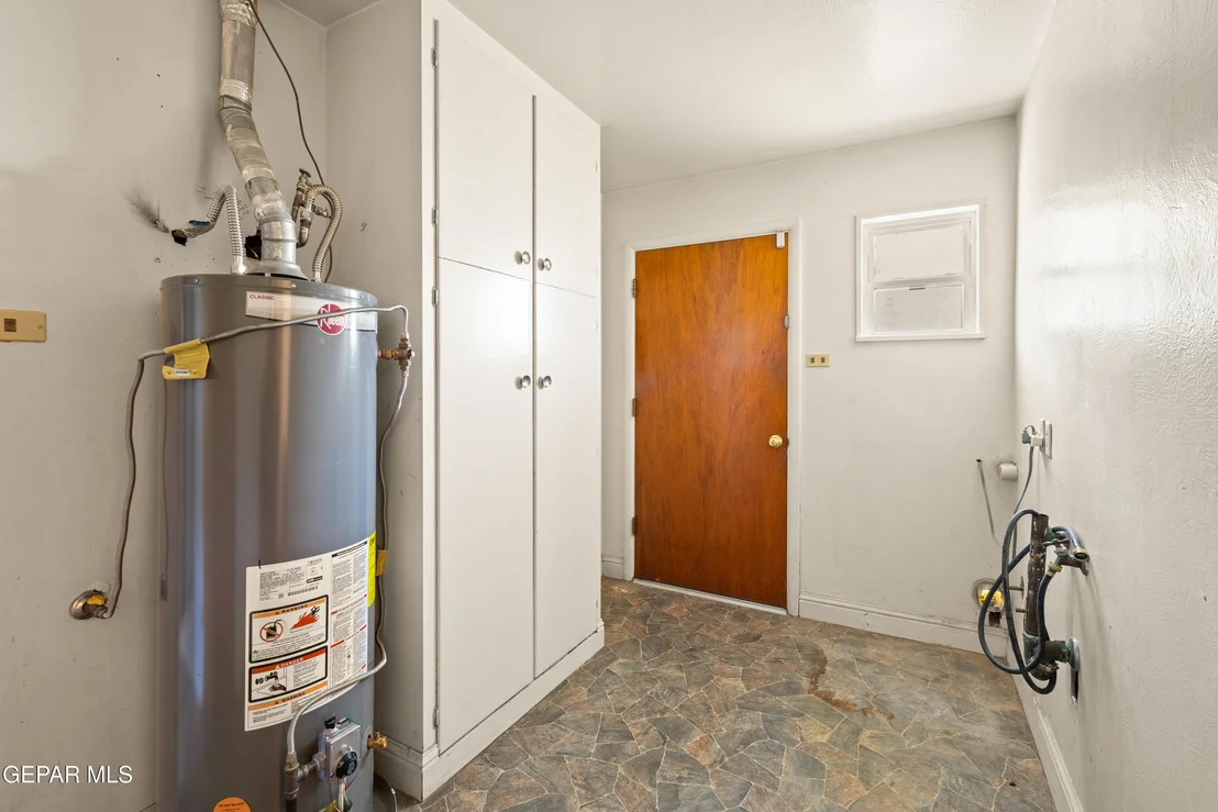 Photo of 3924 FLAMINGO Drive
