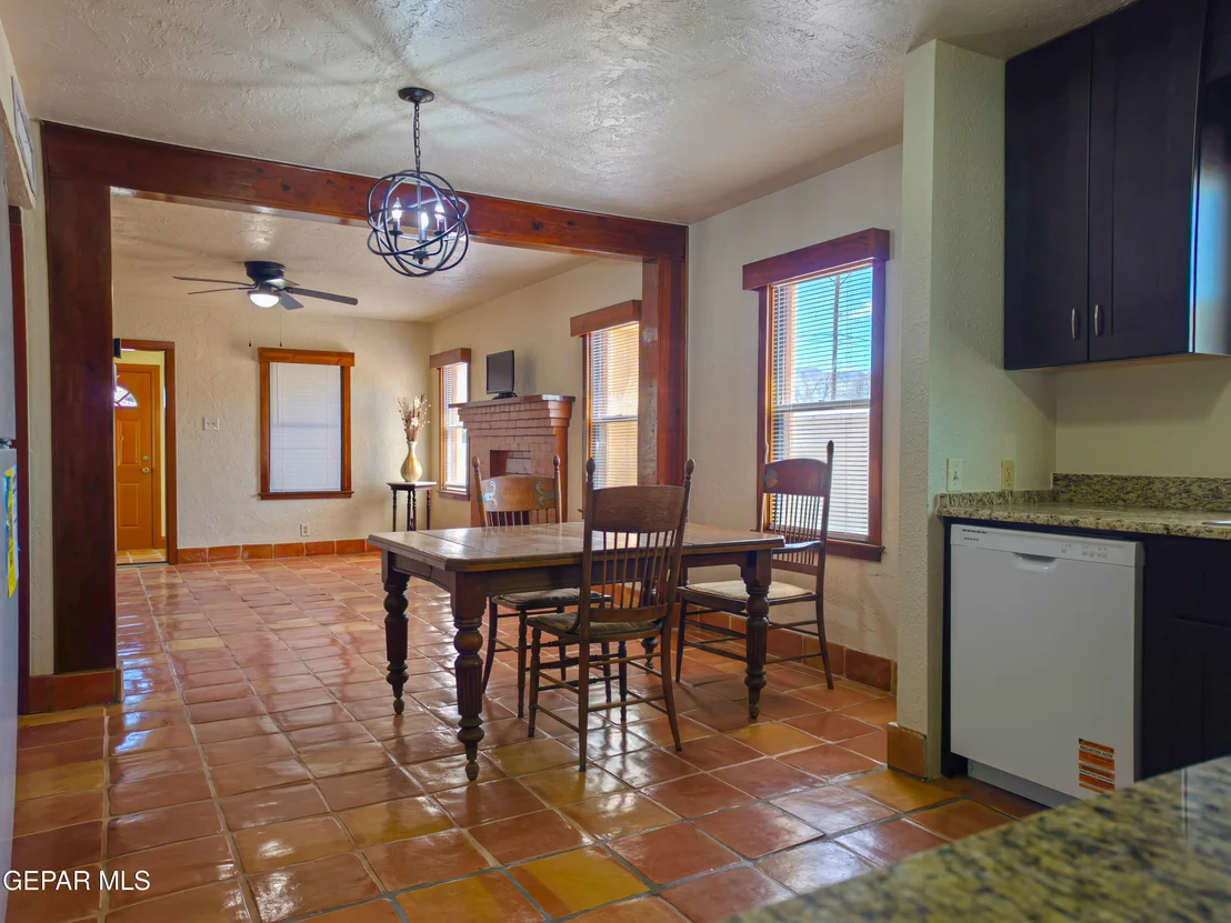 Photo of 4037 EMORY Road