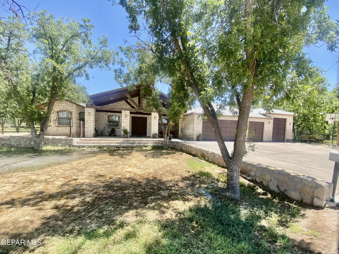 Photo of 636 Keagle Road